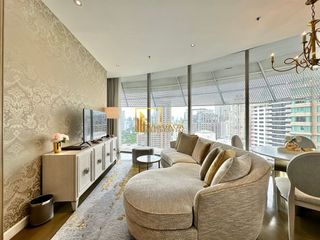 For rent 2 bedrooms condo in Pathum Wan, Bangkok