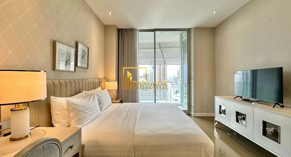 For rent 2 bedrooms condo in Pathum Wan, Bangkok