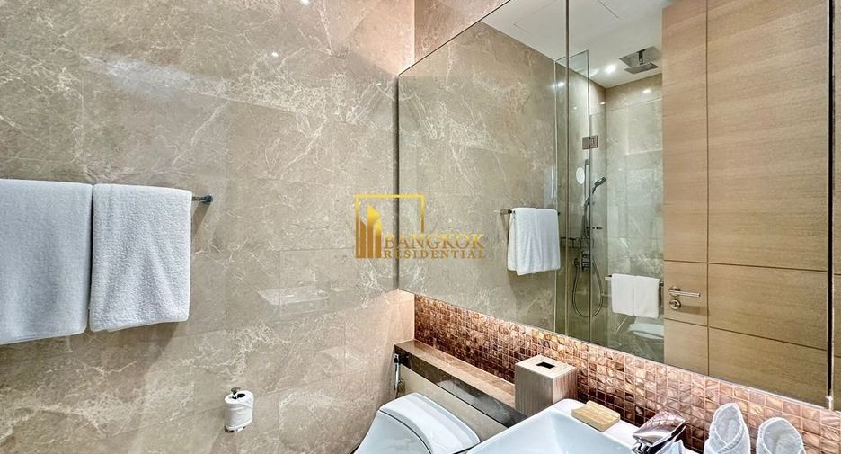 For rent 2 bedrooms condo in Pathum Wan, Bangkok