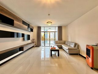 À louer 2 chambres condo à Pathum Wan, Bangkok