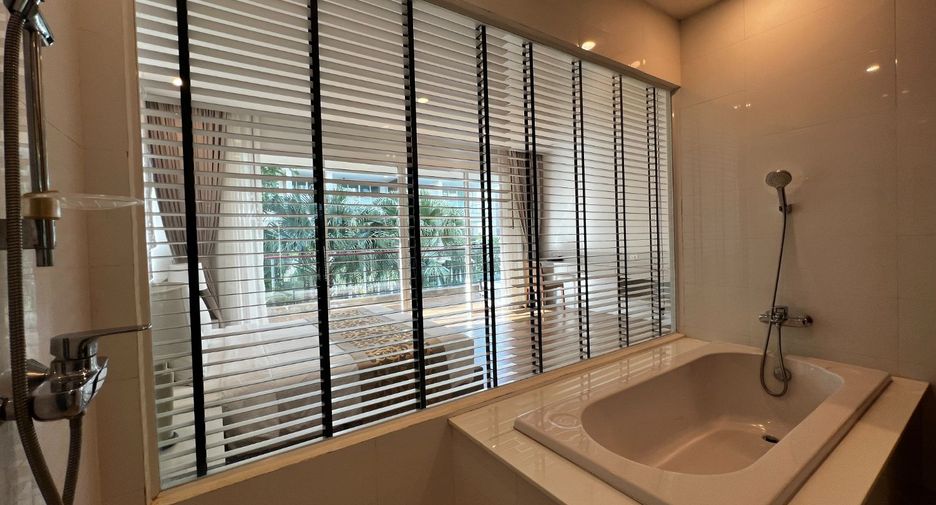For rent 2 bed condo in Mueang Krabi, Krabi