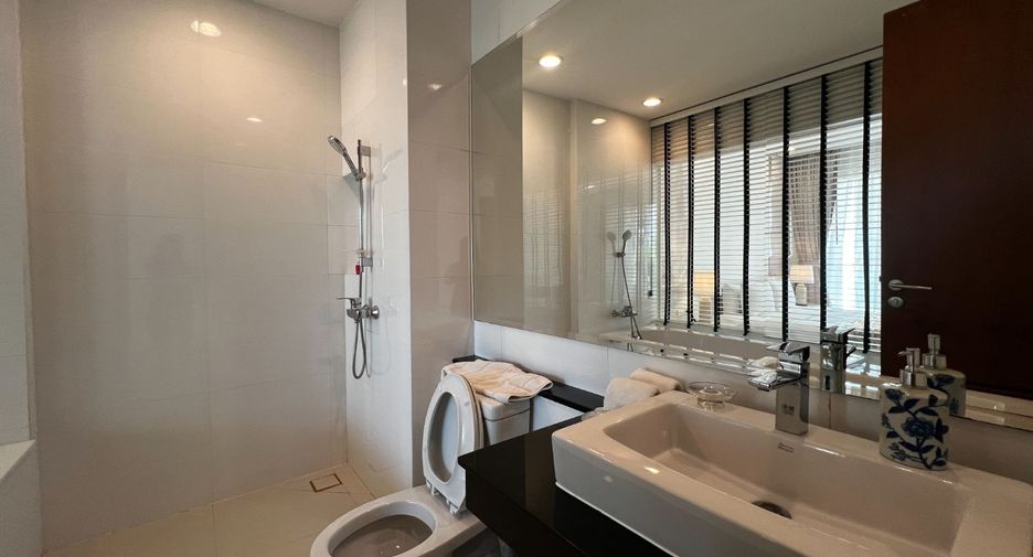For rent 2 bed condo in Mueang Krabi, Krabi