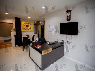 For rent and for sale 3 bed house in Mueang Pathum Thani, Pathum Thani