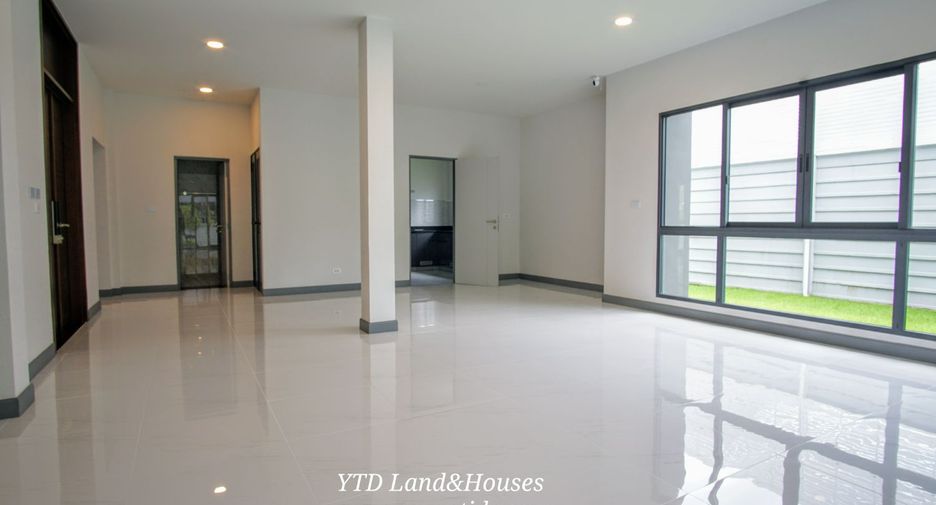 For sale 5 bedrooms house in Prawet, Bangkok