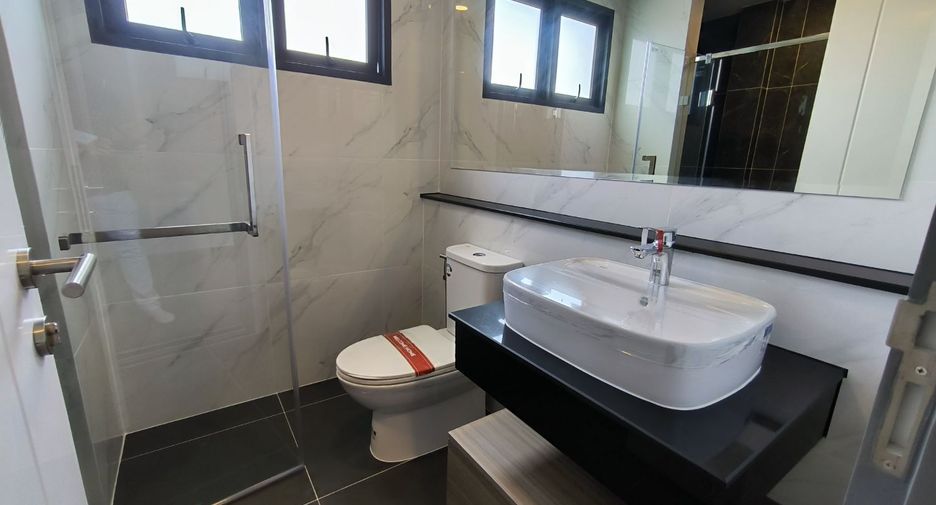 For sale 5 bedrooms house in Prawet, Bangkok