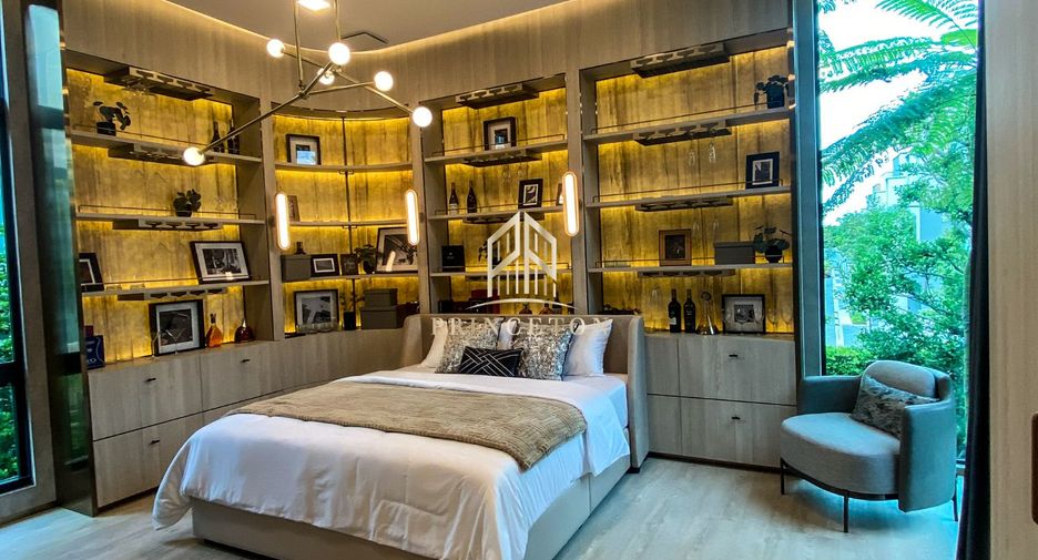 Casa en alquiler y en venta de 4 habitaciones en Saphan Sung, Bangkok