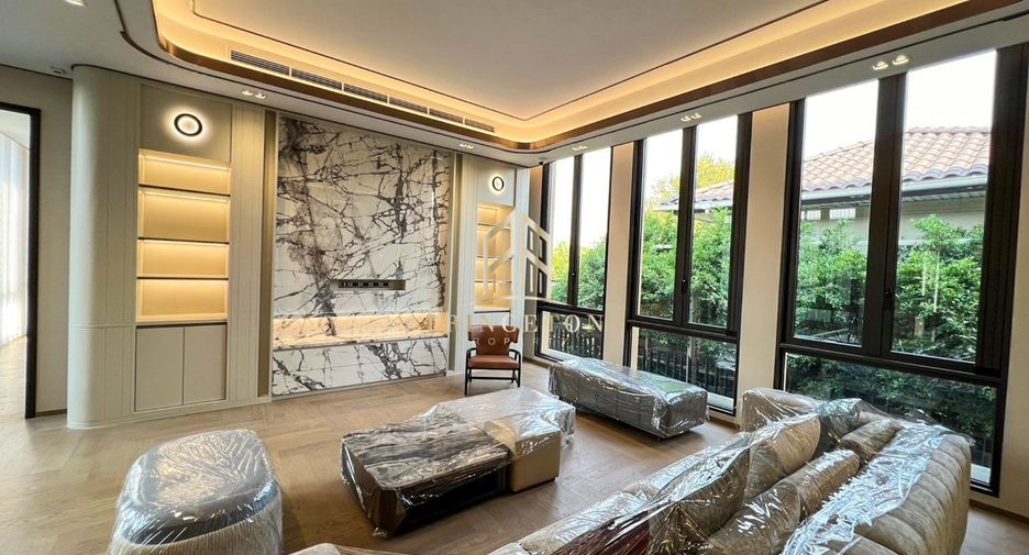 For sale 5 bedrooms house in Bueng Kum, Bangkok