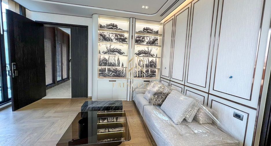 For sale 5 bedrooms house in Bueng Kum, Bangkok