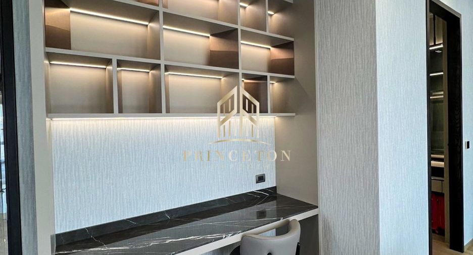 For sale 5 bedrooms house in Bueng Kum, Bangkok