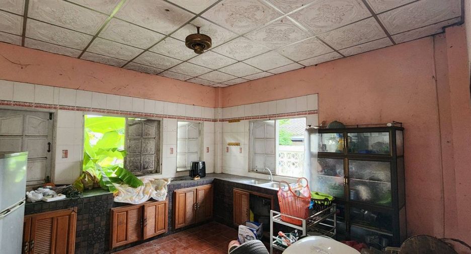 For sale 6 bedrooms house in Nikhom Phatthana, Rayong