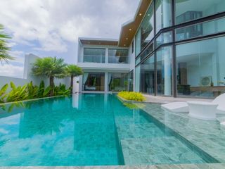 For rent and for sale 5 bedrooms villa in Kathu, Phuket