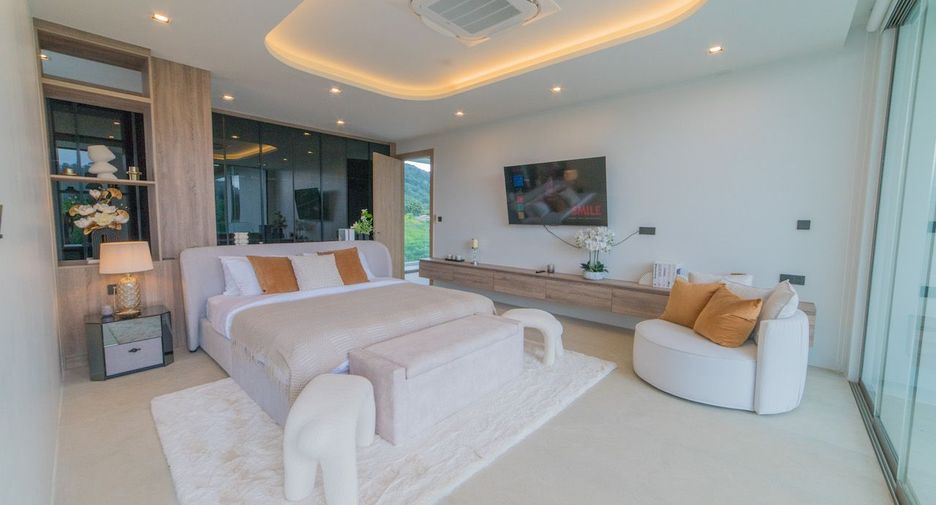 For rent and for sale 5 bedrooms villa in Kathu, Phuket
