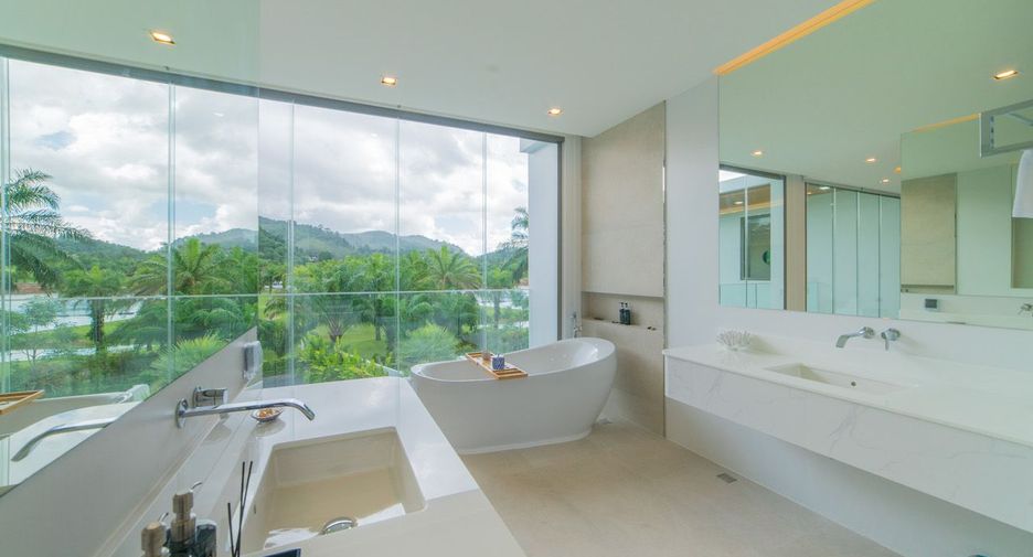 For rent and for sale 5 bedrooms villa in Kathu, Phuket