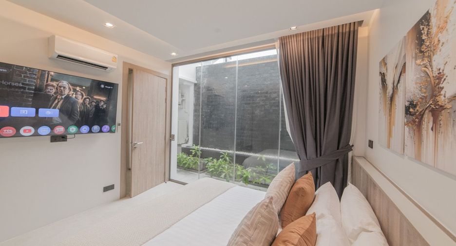 For rent and for sale 5 bedrooms villa in Kathu, Phuket