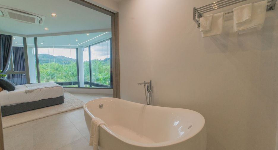 For rent and for sale 5 bedrooms villa in Kathu, Phuket
