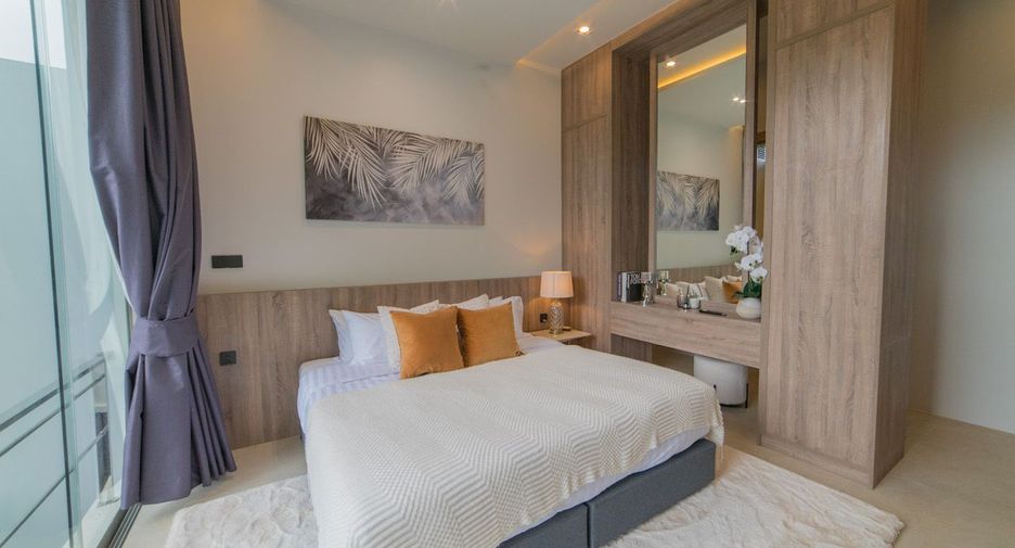 For rent and for sale 5 bedrooms villa in Kathu, Phuket