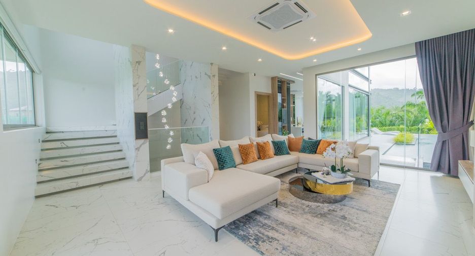 For rent and for sale 5 bedrooms villa in Kathu, Phuket