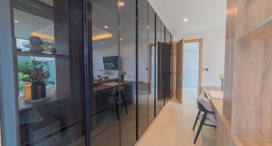 For rent and for sale 5 bedrooms villa in Kathu, Phuket