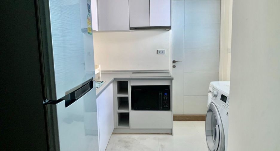 For rent studio condo in Watthana, Bangkok