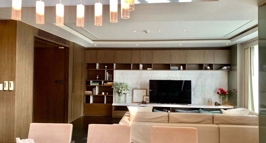 For rent studio condo in Watthana, Bangkok