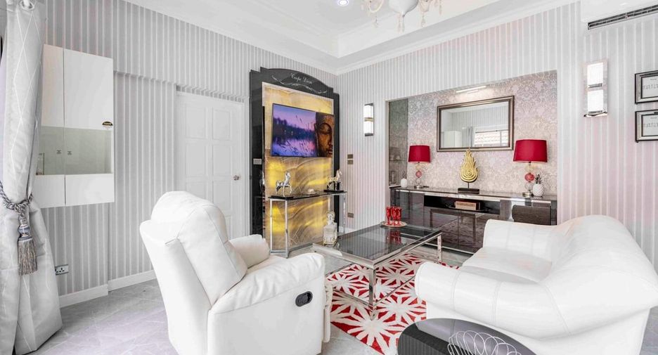 For sale 3 ベッドルーム house in Jomtien, Pattaya