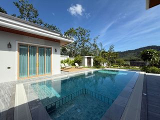 For sale 3 Beds villa in Mueang Krabi, Krabi