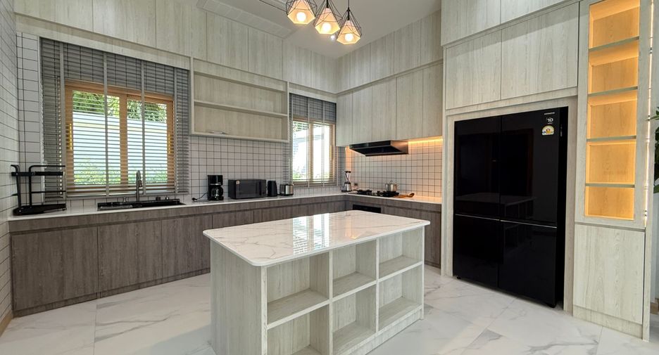 Villa en venta de 3 habitaciones en Mueang Krabi, Krabi