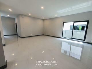 For sale 4 bedrooms house in Prawet, Bangkok