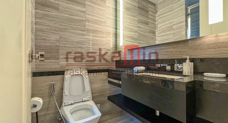 For sale 4 bedrooms condo in Bang Kho Laem, Bangkok