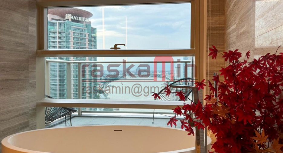 For sale 4 bedrooms condo in Bang Kho Laem, Bangkok