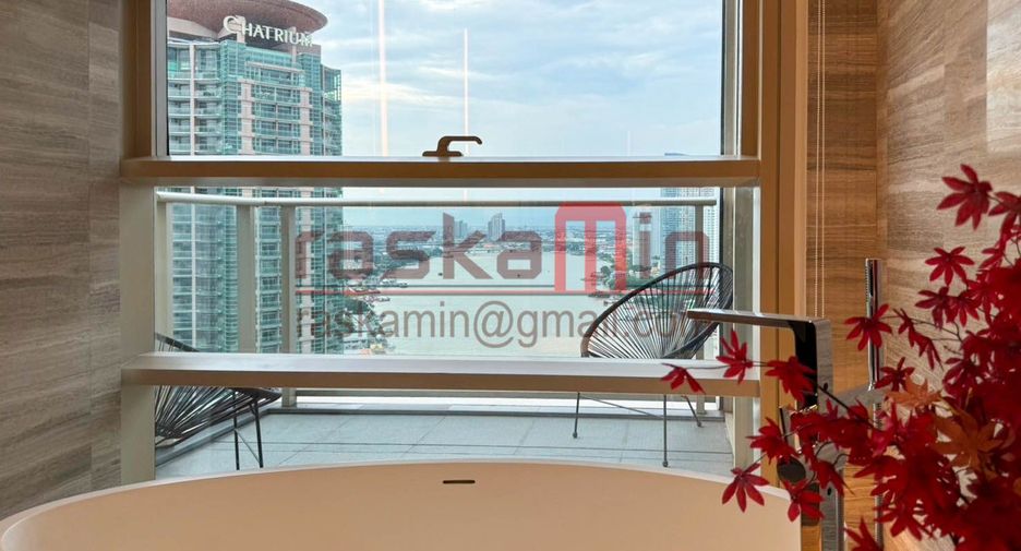 For sale 4 bedrooms condo in Bang Kho Laem, Bangkok