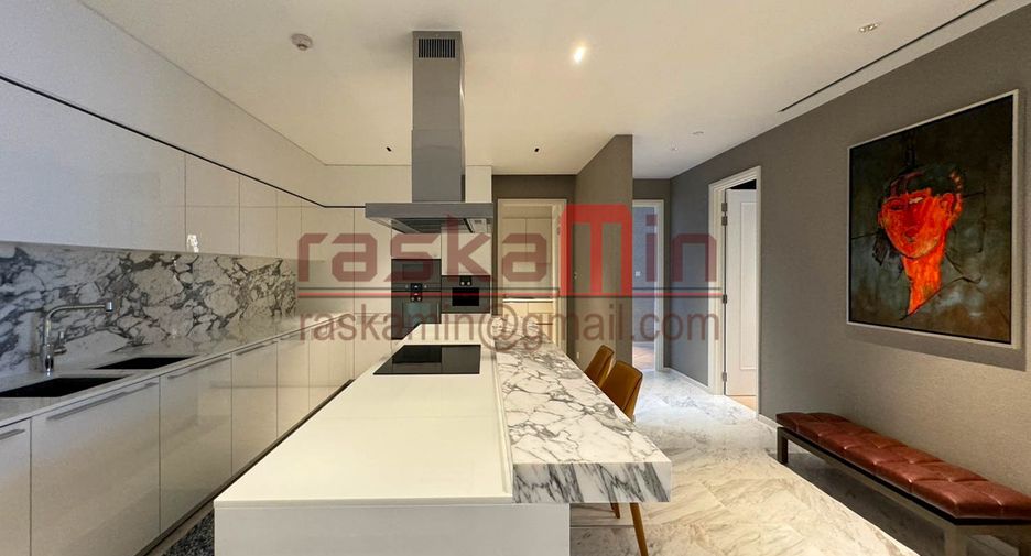 For sale 4 bedrooms condo in Bang Kho Laem, Bangkok