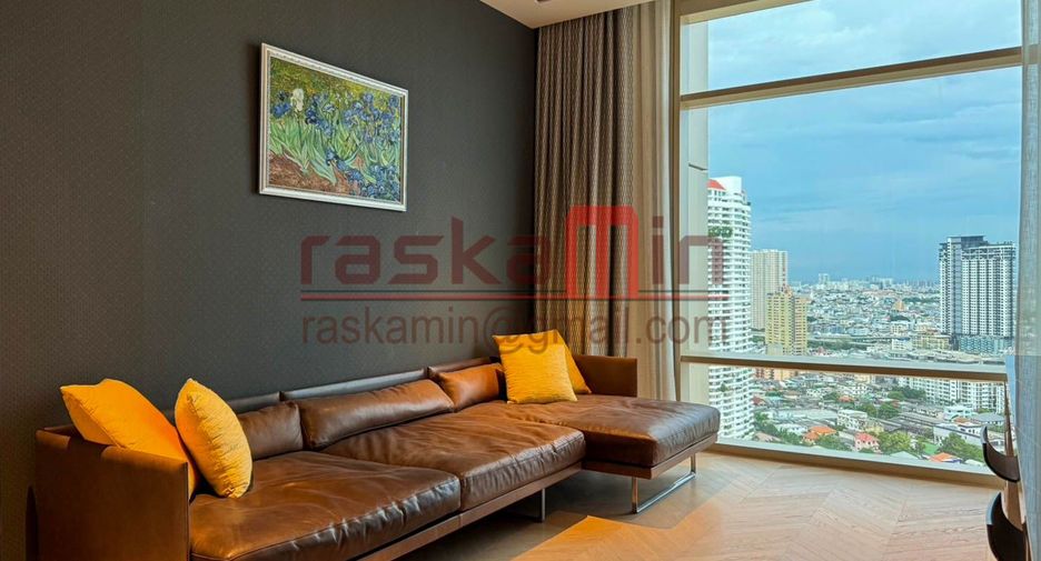For sale 4 bedrooms condo in Bang Kho Laem, Bangkok