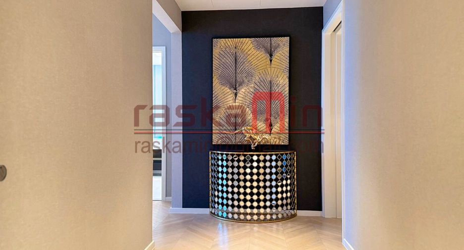 For sale 4 bedrooms condo in Bang Kho Laem, Bangkok