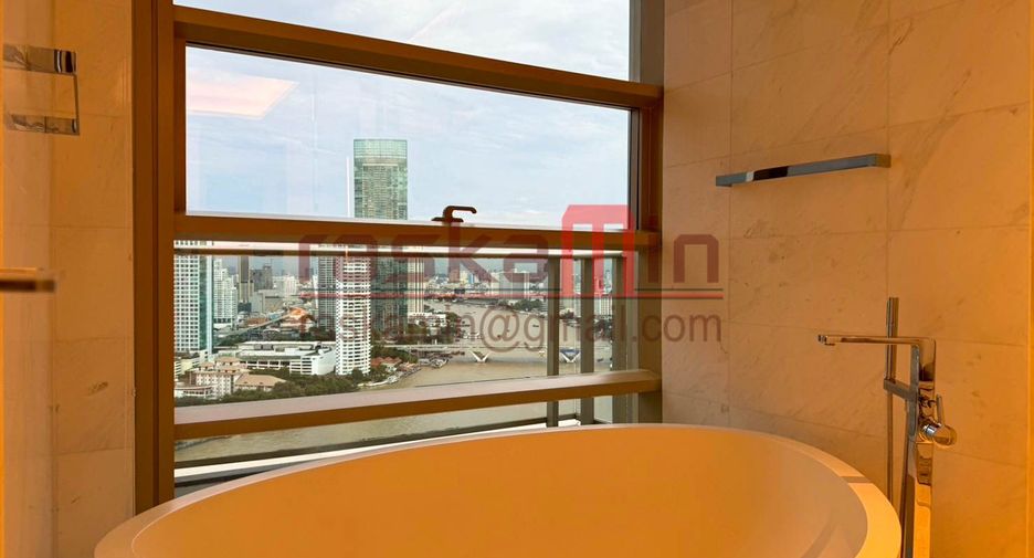 For sale 4 bedrooms condo in Bang Kho Laem, Bangkok