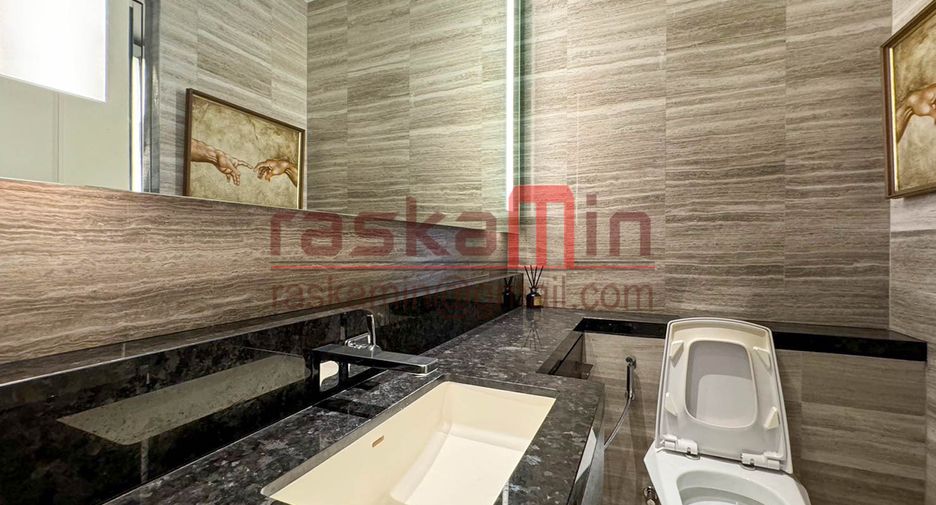 For sale 4 bedrooms condo in Bang Kho Laem, Bangkok