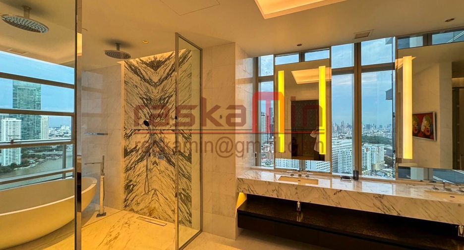 For sale 4 bedrooms condo in Bang Kho Laem, Bangkok