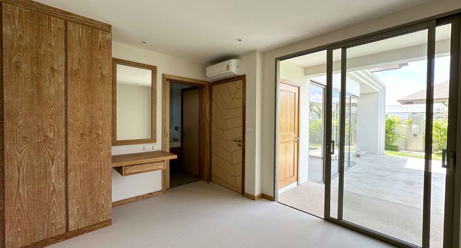 For sale 3 bedrooms villa in Thalang, Phuket
