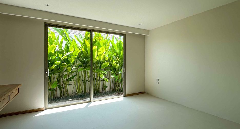 For sale 4 bedrooms villa in Thalang, Phuket