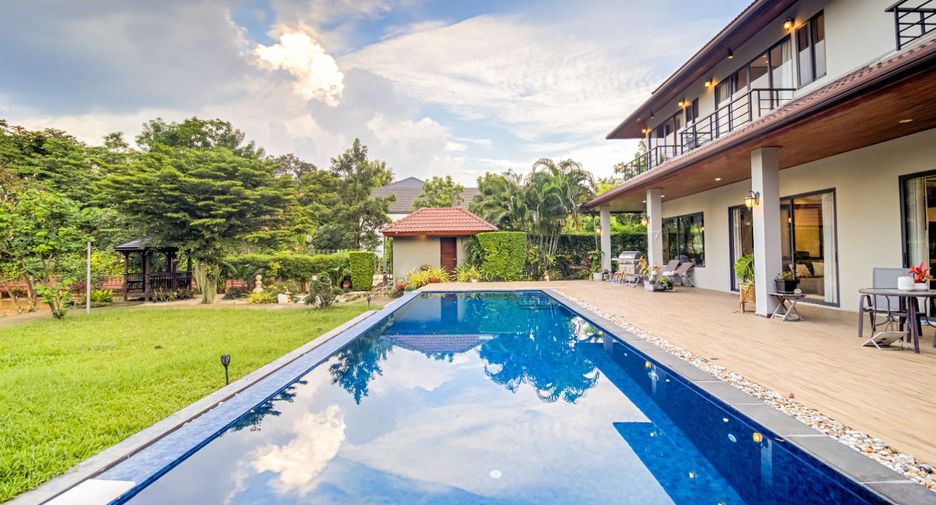 Casa en alquiler de 5 habitaciones en Mueang Chiang Mai, Chiang Mai
