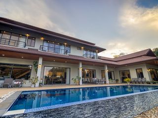 For rent 5 bedrooms house in Mueang Chiang Mai, Chiang Mai