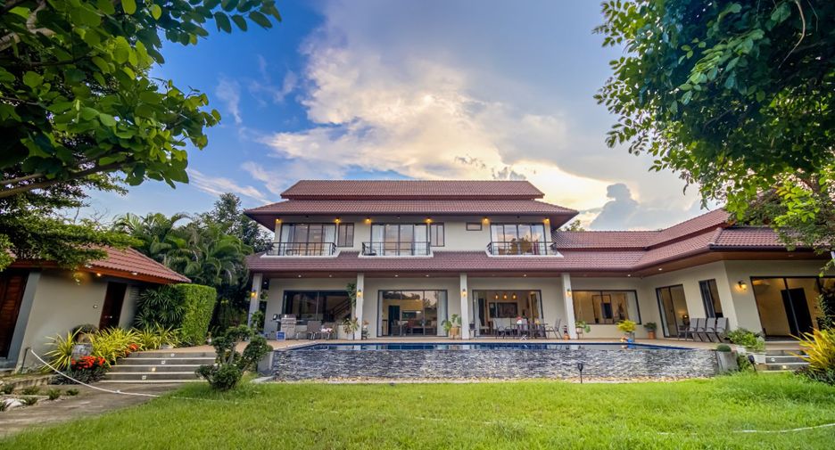 Casa en alquiler de 5 habitaciones en Mueang Chiang Mai, Chiang Mai