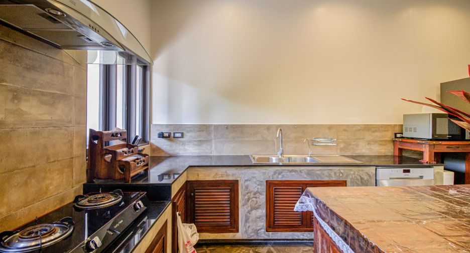 Casa en alquiler de 5 habitaciones en Mueang Chiang Mai, Chiang Mai