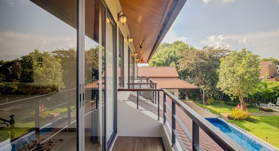 Casa en alquiler de 5 habitaciones en Mueang Chiang Mai, Chiang Mai