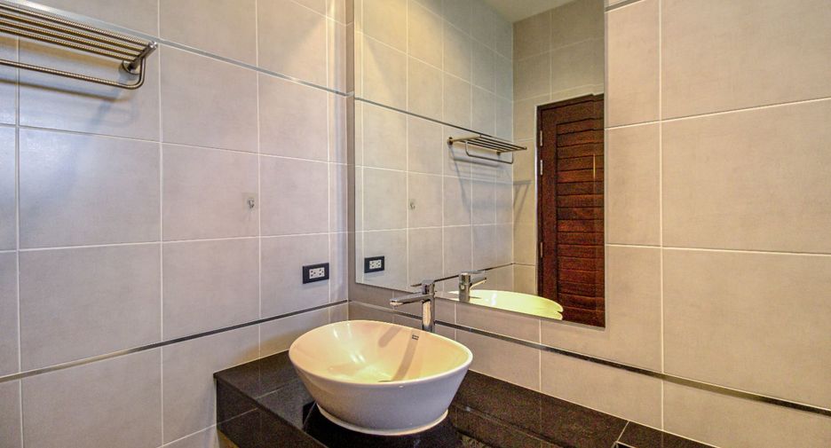 Casa en alquiler de 5 habitaciones en Mueang Chiang Mai, Chiang Mai