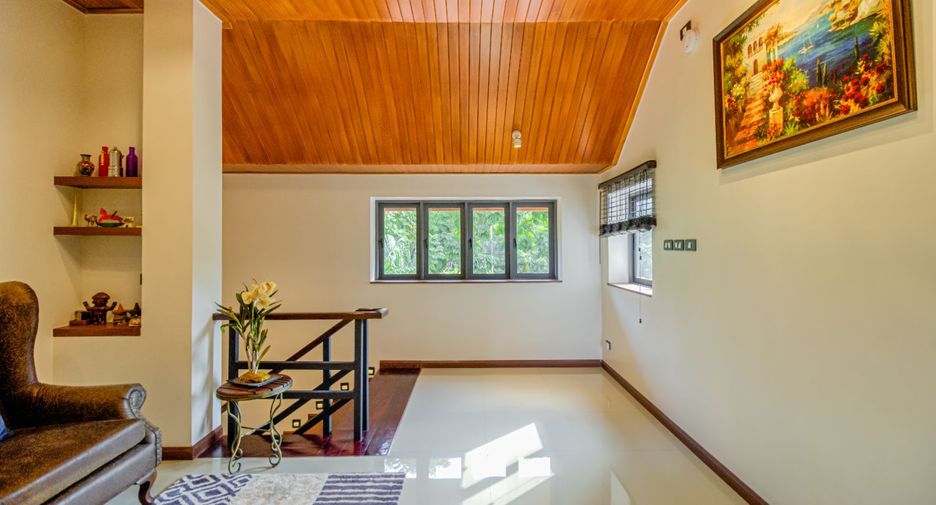 Casa en alquiler de 5 habitaciones en Mueang Chiang Mai, Chiang Mai