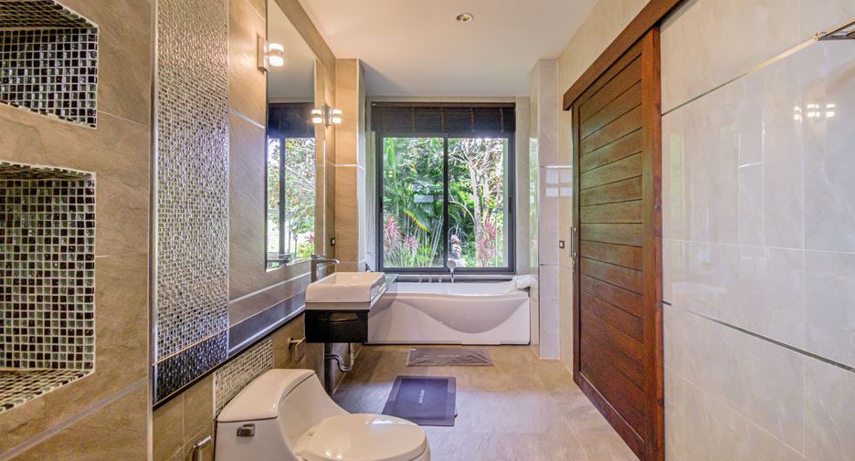 Casa en alquiler de 5 habitaciones en Mueang Chiang Mai, Chiang Mai