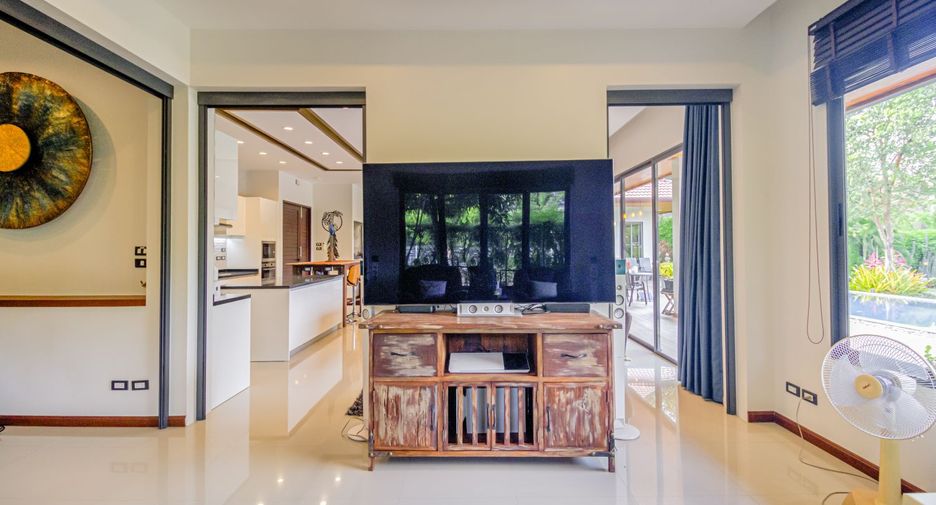 Casa en alquiler de 5 habitaciones en Mueang Chiang Mai, Chiang Mai