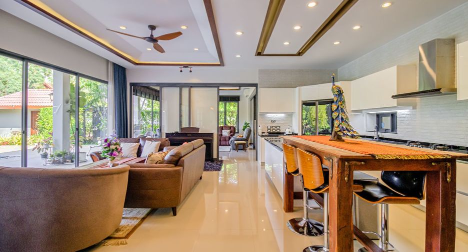 Casa en alquiler de 5 habitaciones en Mueang Chiang Mai, Chiang Mai