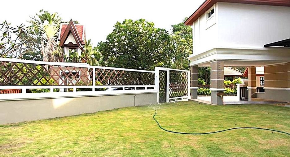 For rent 4 bedrooms house in Bang Phli, Samut Prakan